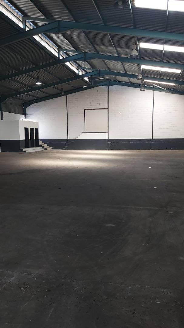 To Let Commercial Property for Rent in Sidwell Eastern Cape